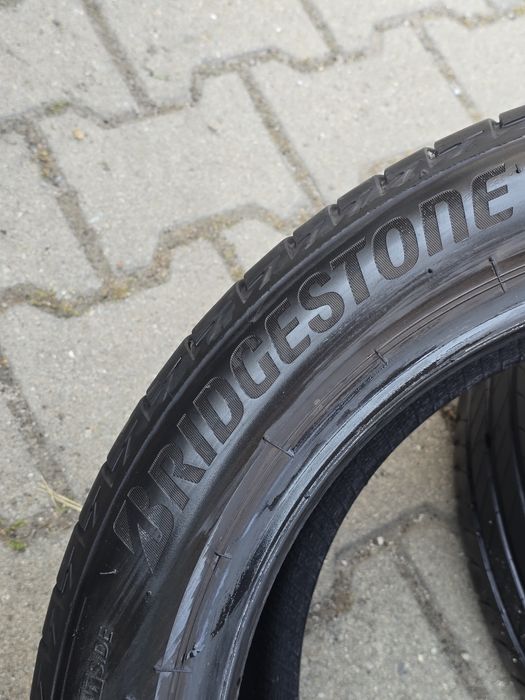 225 45 17 Bridgestone