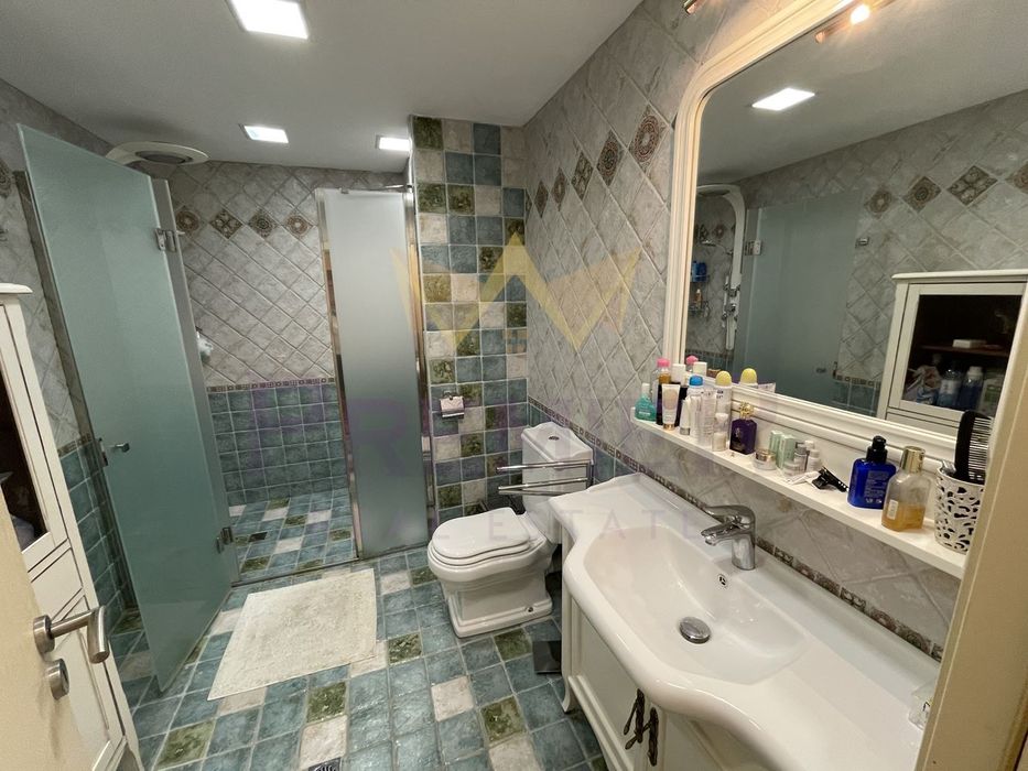 Продава се Тристаен апартамент в к.к. Слънчев бряг - 132 кв.м за 1629 €/кв.м - Снимка #10