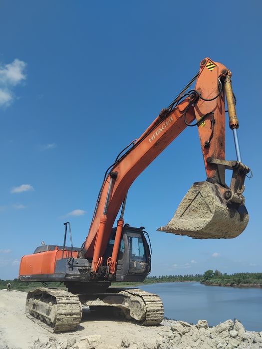 Продам Экскаватор Hitachi 330