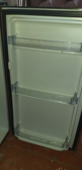 Холодилник кичкина