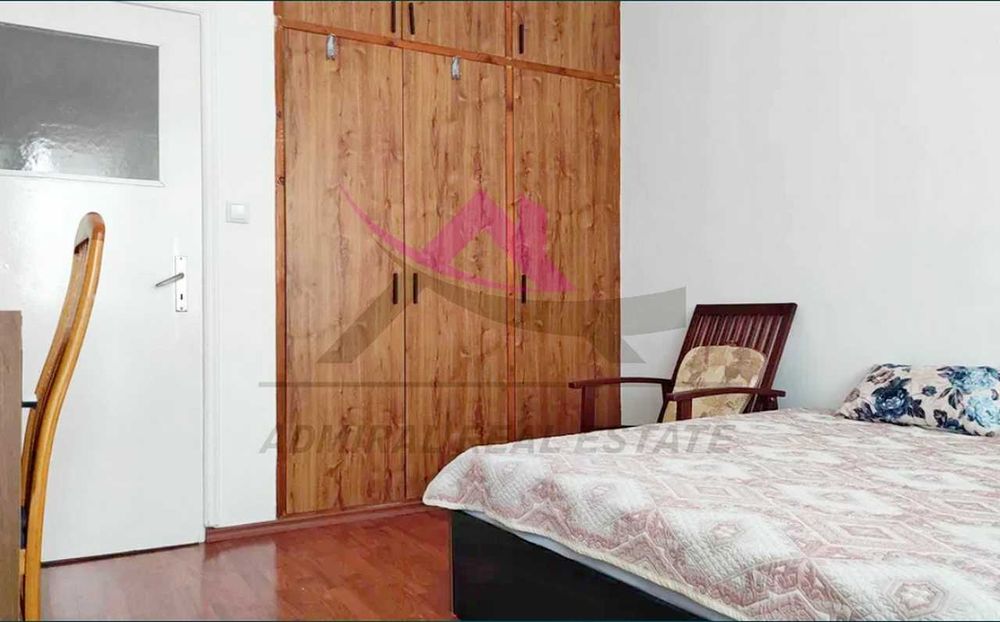 Дава се под наем Двустаен апартамент в Варна, Център - 53 кв.м за 375 € - Снимка #2