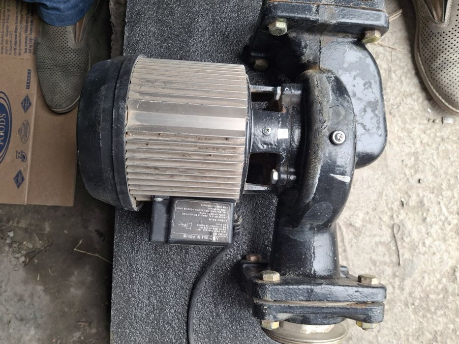 Насосы для жидкостеи