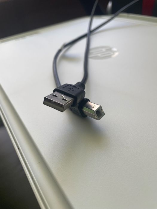 Принтер HP DeskJet 2320
