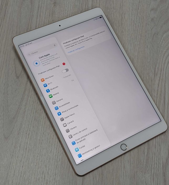 Apple iPad 10.2 9th iPad8 A2270 Retina IPS LCD Amprenta iPadOS 26.1