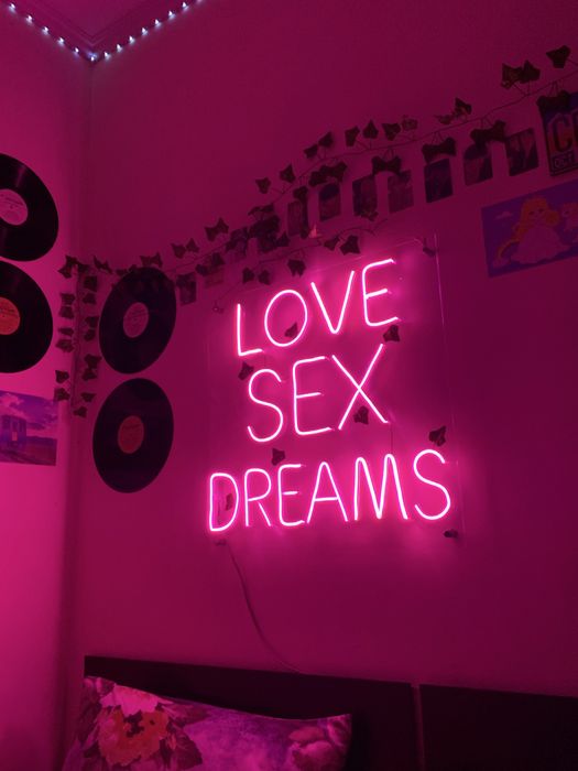 Неоновая табличка, вывеска