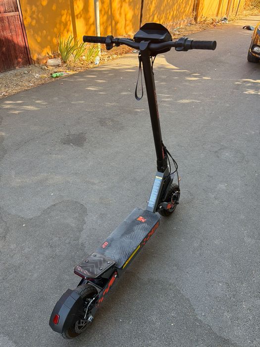 KuKirin G2, электросамокат