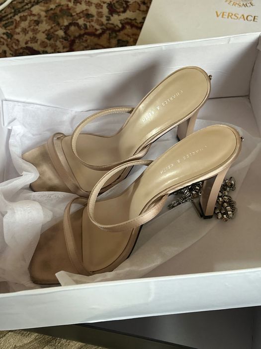 Женская обувь, 38 размер