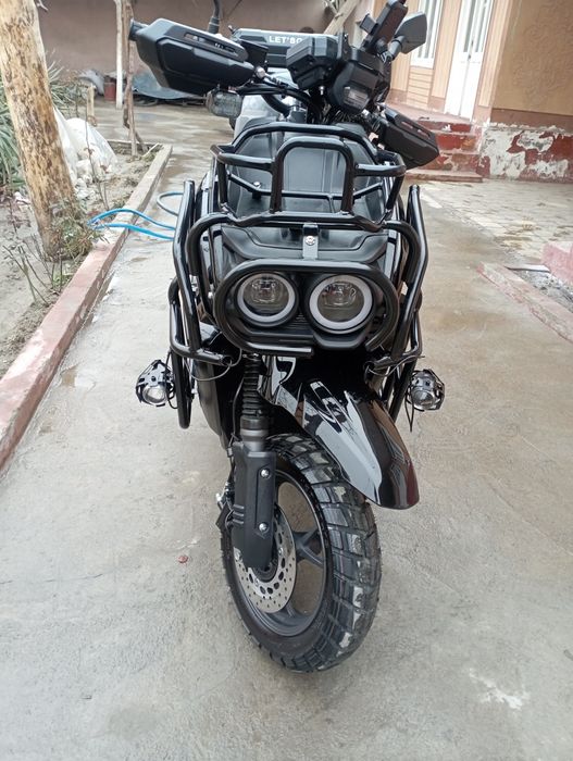 Sotladi juda chroyoyli xolata tinniq