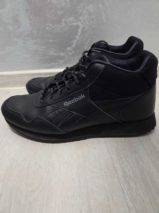 Vand Ghete Reebok
