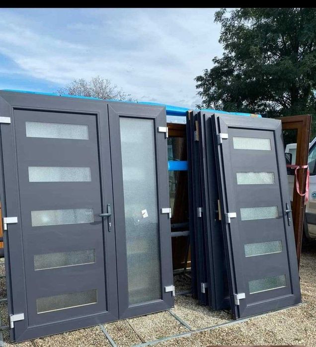 usi gri antracit noi cu model 1600 lei