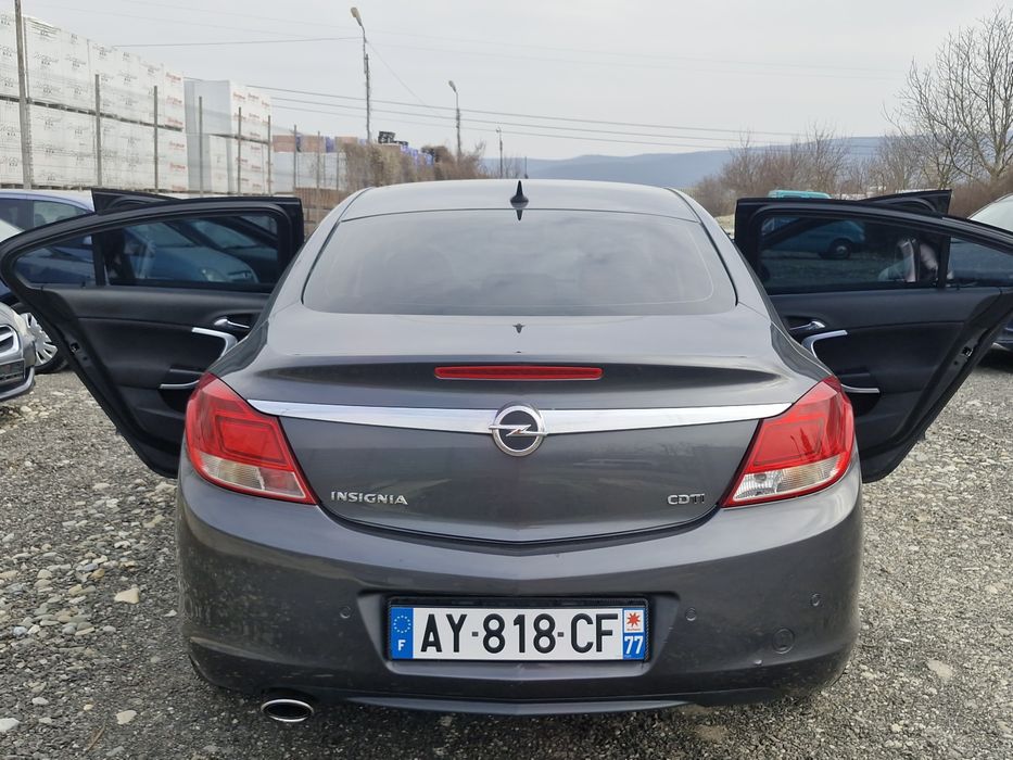 Opel Insignia 2011/2.0d 160cp/248xxxKm/Impecabil/VARIANTE +/-