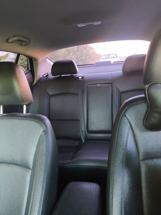 KIA K5 2015 года Срочно цена  6900млн