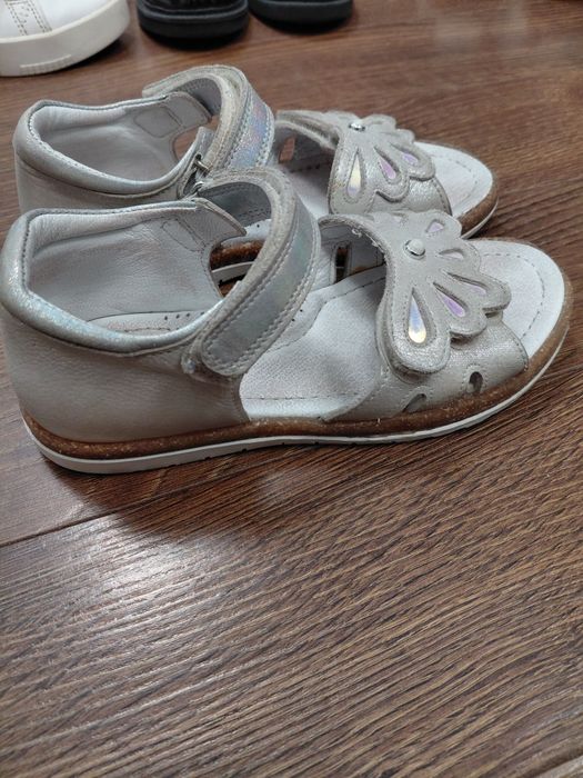 Обувь на девочку 29-32р.