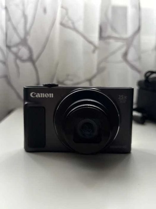 Canon PowerShot SX620 HS 20.2MP 25x