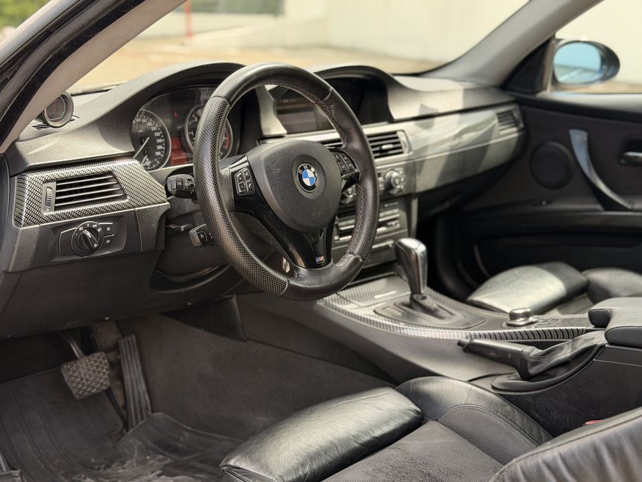 Bmw 330 / Automat /Stage1 / Cod M / Nu e colantata