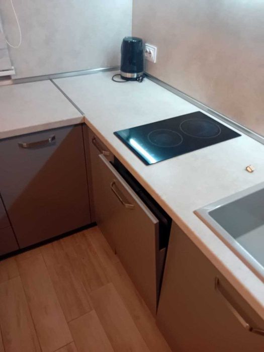 Дава се под наем Двустаен апартамент в Свиленград - 72 кв.м за 448.8 € - Снимка #1