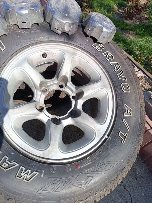 Продам шины и диски