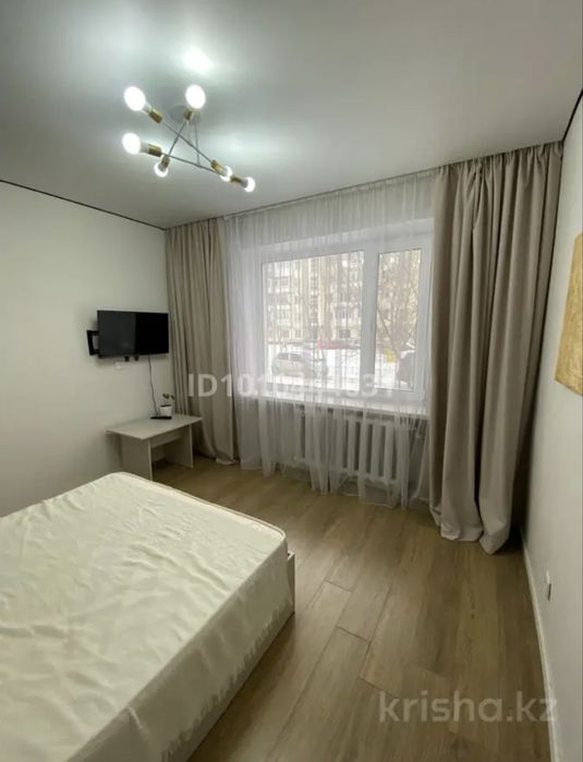 Продается кровать с матрасом