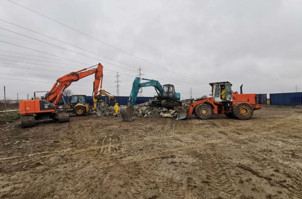 Beton  concasata și agregate de balastiera utilaje de închiriat