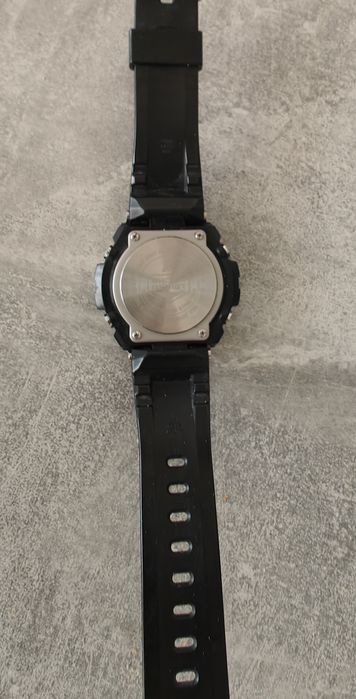 G-Shock solar GST-W110