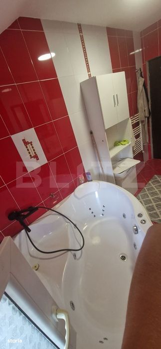 Apartament 2 camere, 54 mp + balcon 8 mp, Etaj retras, parcare cu CF