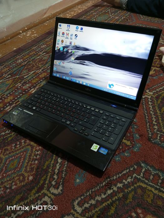 Noutbook fujitsu