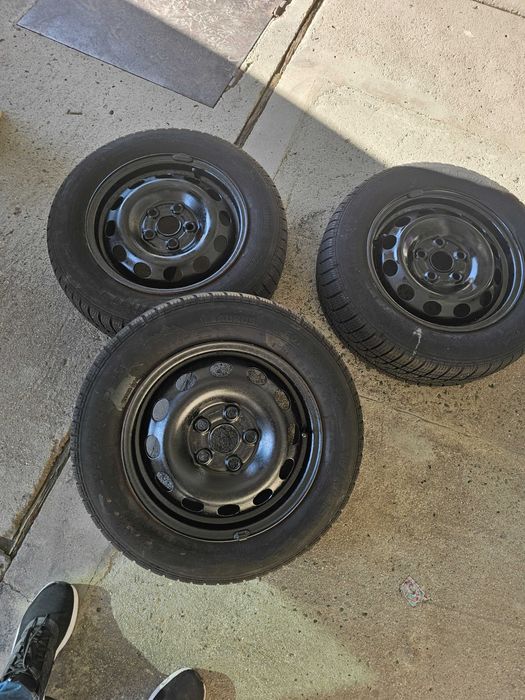 Зимни гуми 195 65 R15