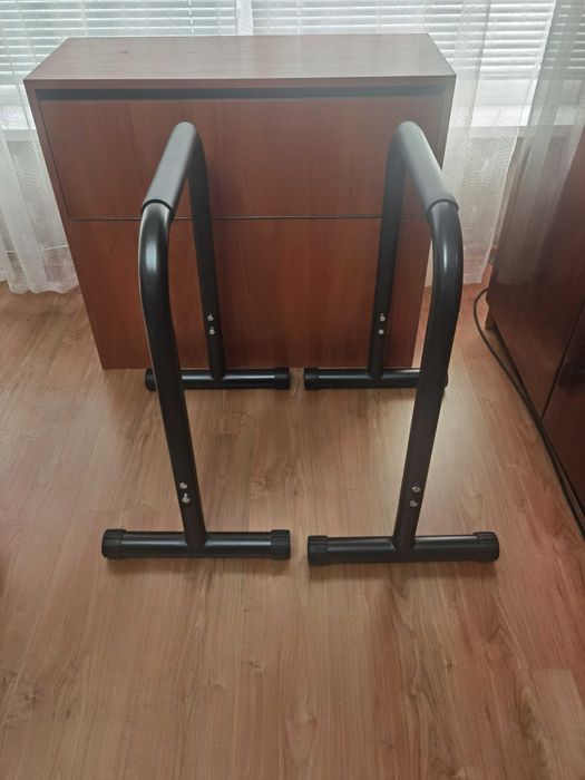 Продавам мобилна успоредка