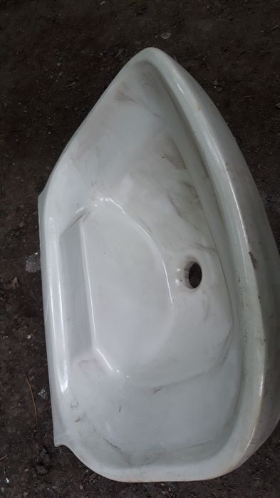 Продам    раковину  б/у