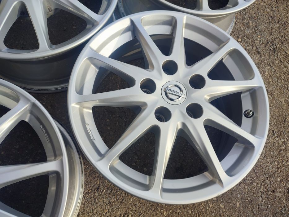 16" оригинални алуминиеви джанти за Nissan Leaf Qashqai...