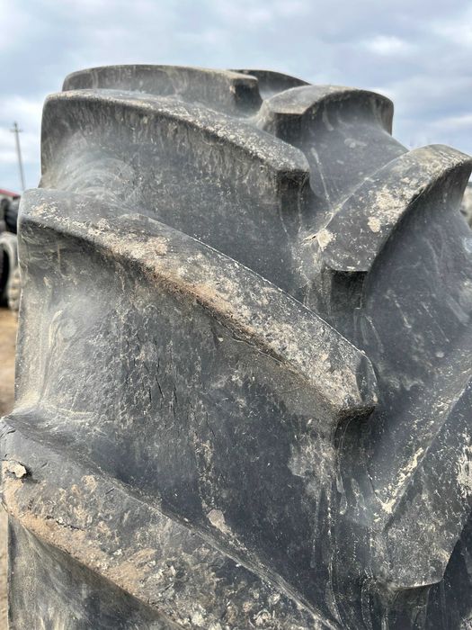 cauciuc  de tractor 600/65 R38