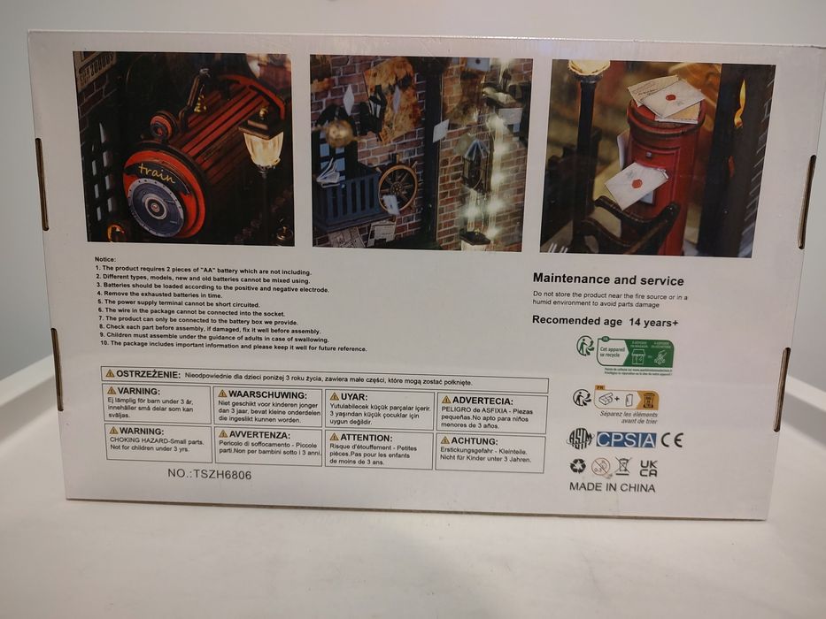 Puzzle 3D, Book Nook Train Platform