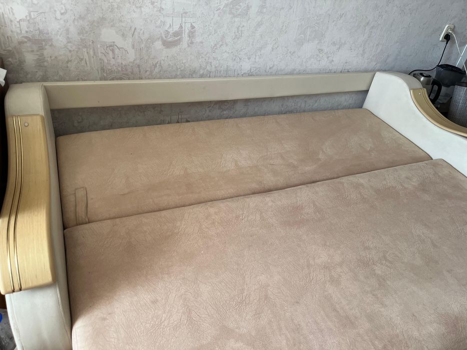 Диван диван продается