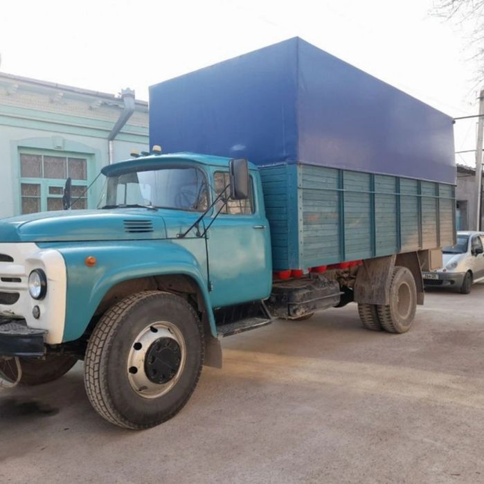 Zil sotiladi Ural mator