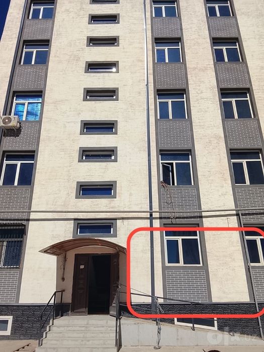 Жондор марказида 2 хонали шинам квартира сотилади!
