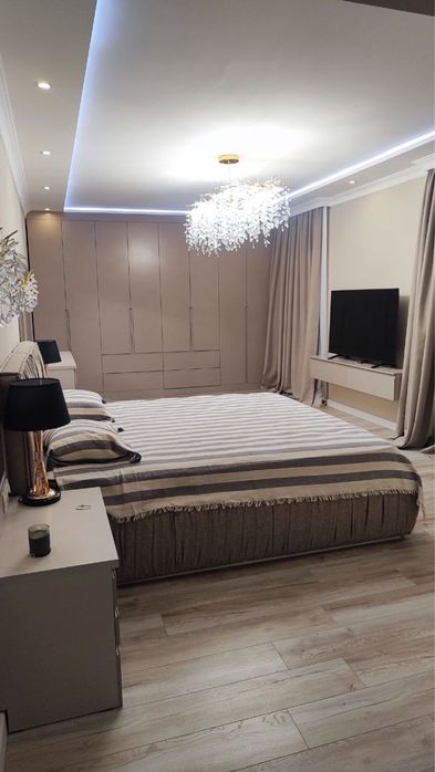 Сдается в аренду частный дом с бассейном в махалле Амир Темур.