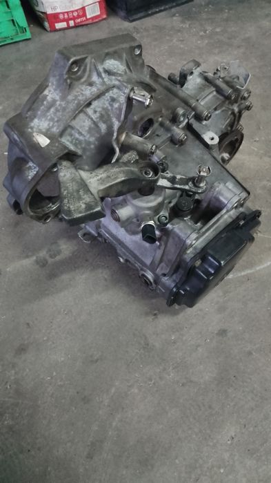 Ръчна скоростна кутия за Голф 5 1,9 ТДИ