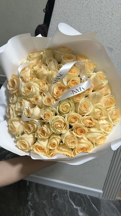 Розы Караганда 45 шт