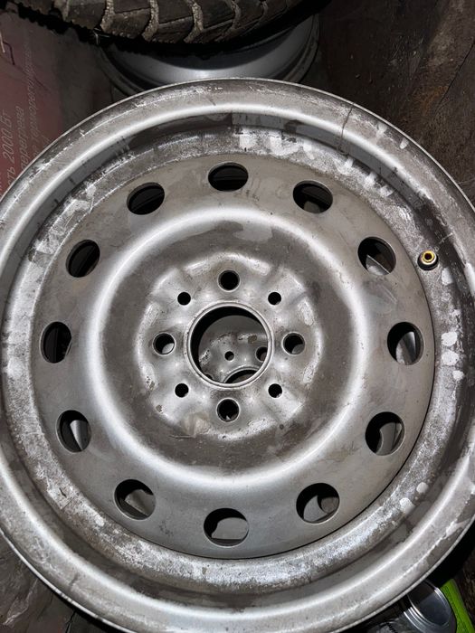 Продам колеса с дисками r14