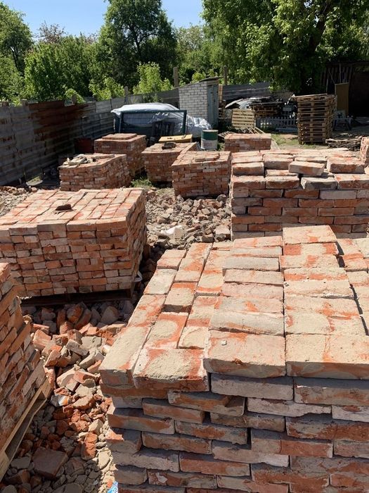 Продам красный кирпич