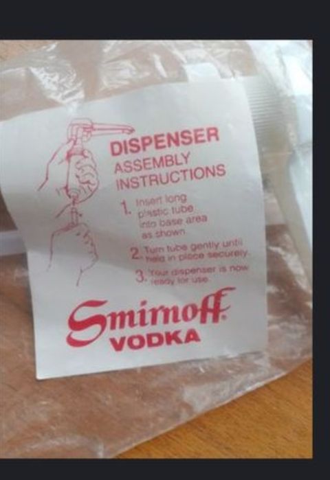 Трофеи от диви и домашни животни, дървена стойка за дискове.