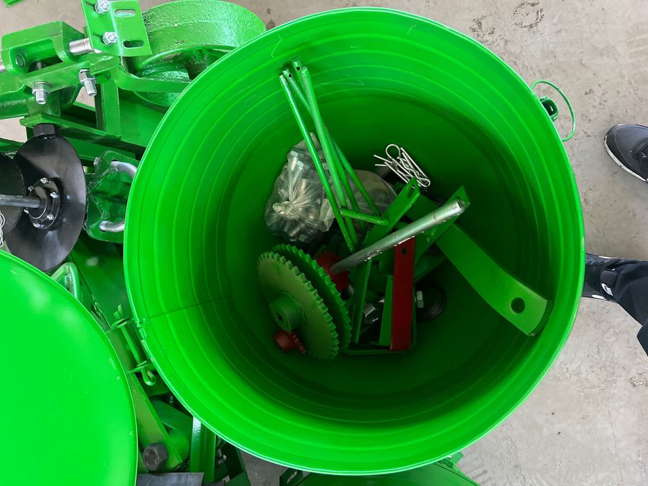 Культиватор 4-В УЗБ