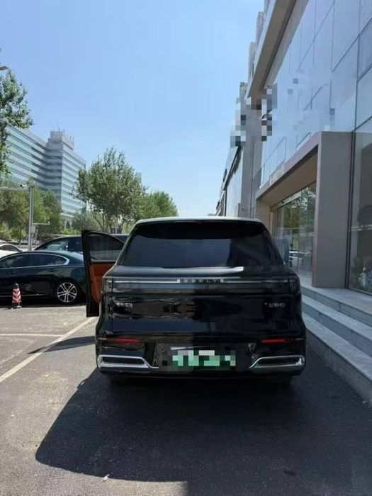 Geely Galaxy M9 4WD 2025