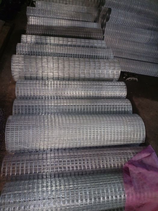 Сварная сетка в рулонах