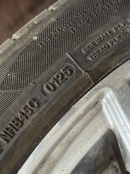 Продам диски с резиной