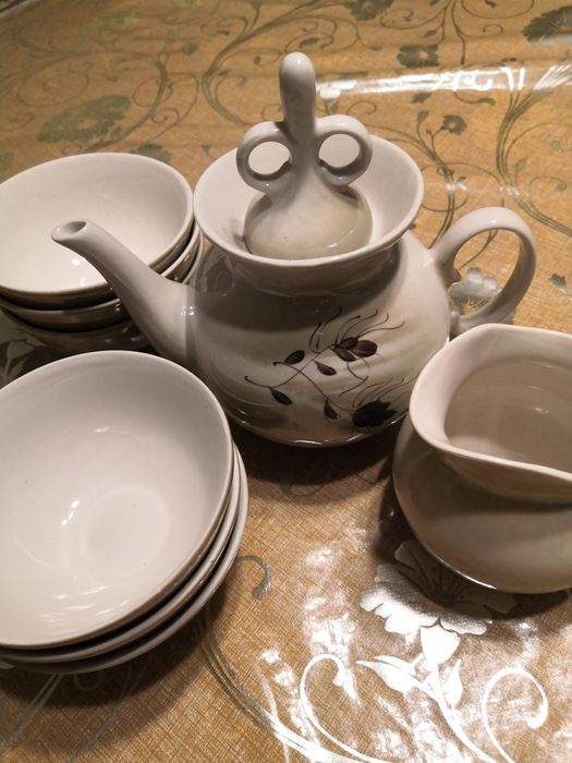 Продам сервис чайный