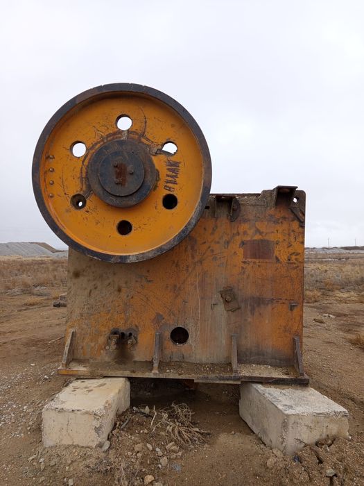 Продам щековую дробилку JAW CRUCHER