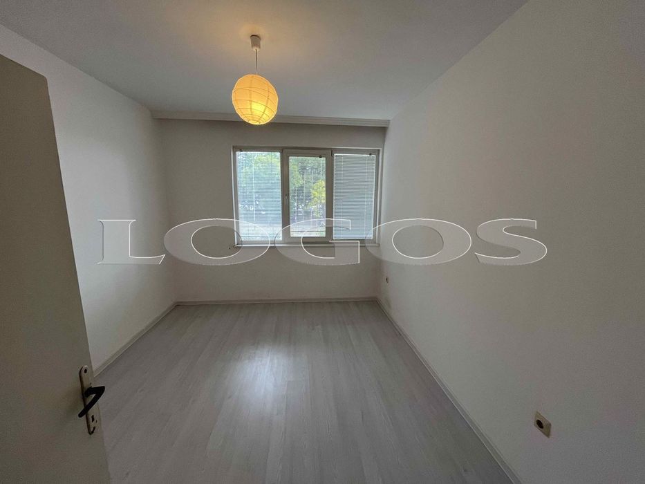 Продава се Тристаен апартамент в Варна, Лятно кино Тракия - 77 кв.м за 3052 €/кв.м - Снимка #6