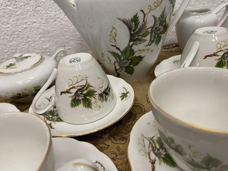 Пълен комплект сервиз за кафе от чехословакия