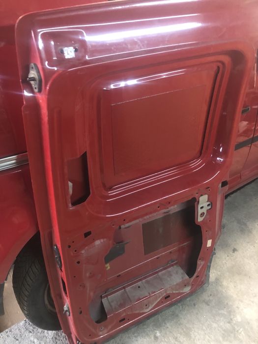 Врата за Кади Caddy